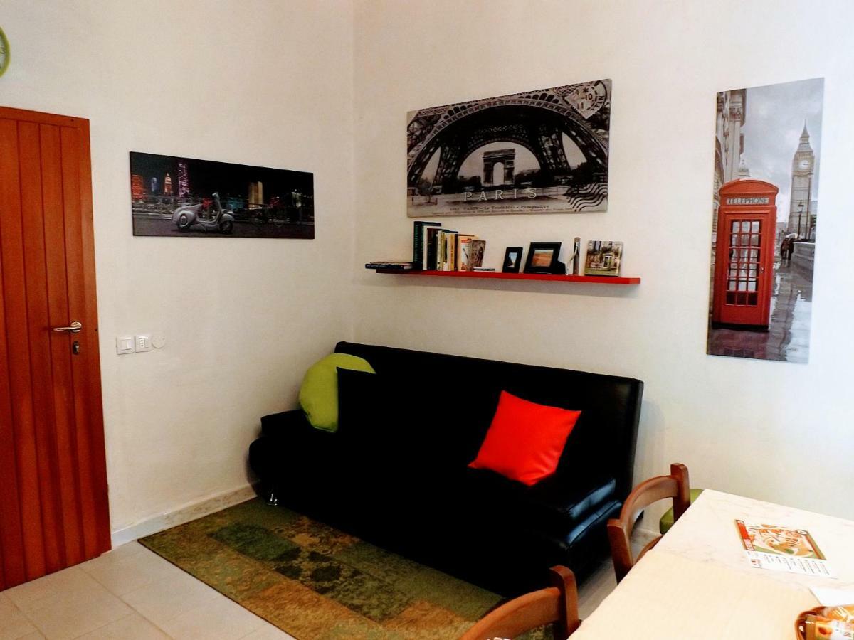 Centralissimo nel cuore del borgo Suvereto Esterno foto